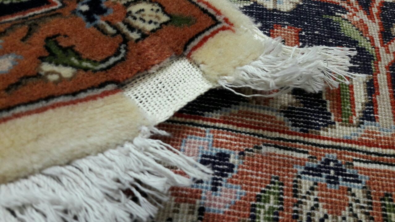 Tapis lavé et restauré en atelier